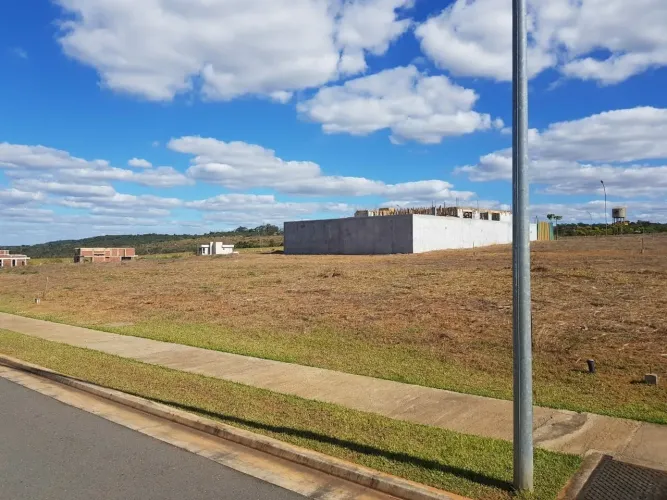 ALPHAVILLE II - LOTE AMPLO E PRONTO PARA CONSTRUIR!