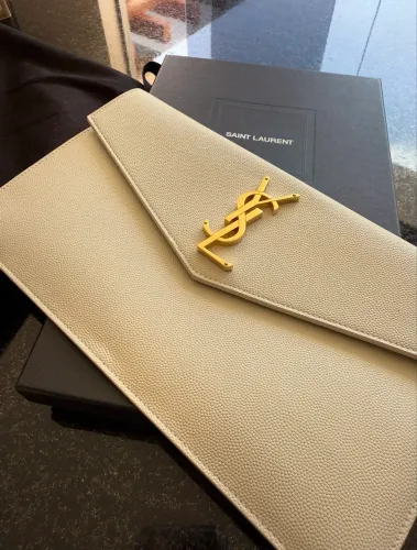 Clutch SAINT LAURENT