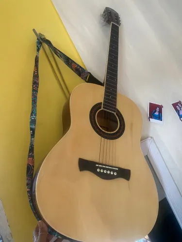 Violão acústico memphis