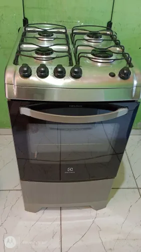 Fogão Electrolux 4 bocas e forno OK (COM ENTREGA)
