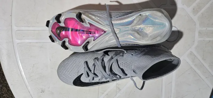 Chuteira Nike Air Zoom Mercurial Vapor 16 Elite FG