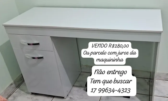 Mesa escrivaninha