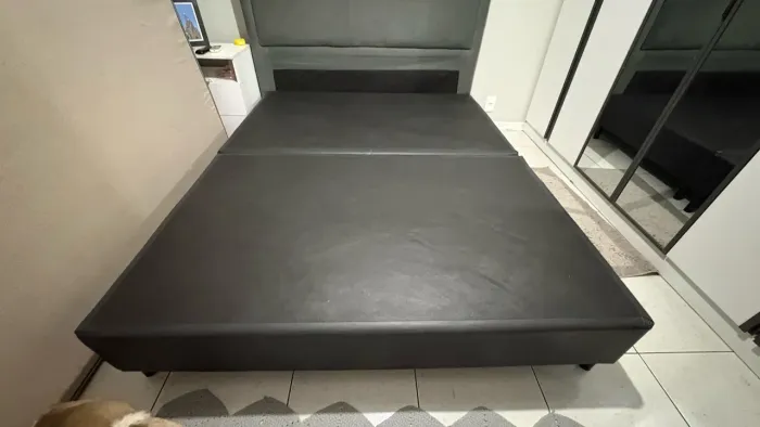 Box para cama queen - de couro preto - Ortobom