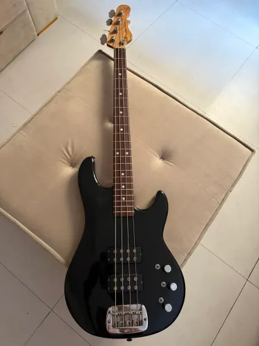 Baixo G&L L2000 1989