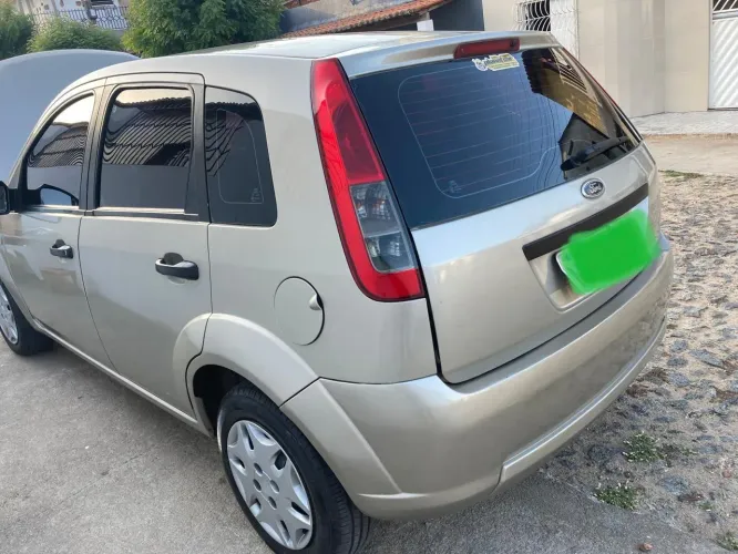 Ford Fiesta 1.0 8V Flex/class 1.0 8V Flex 5P 2011