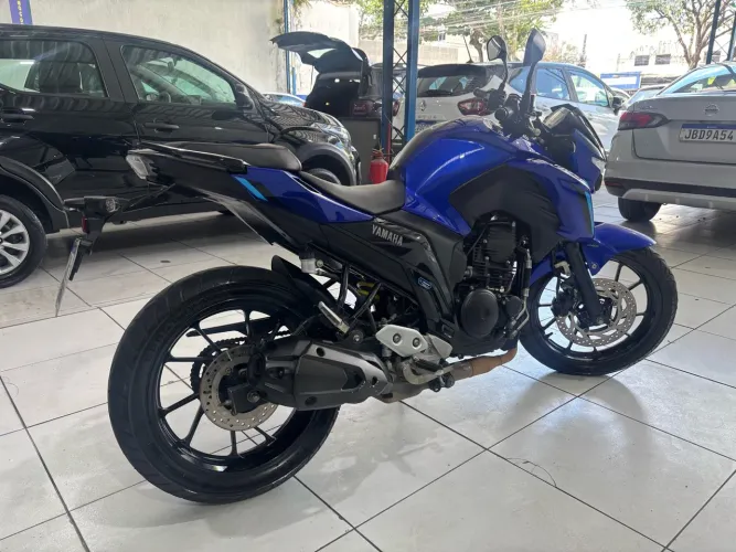 Fazer 250cc 2025