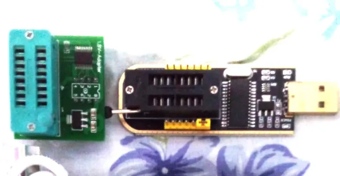 Gravador de BIOS com adaptador 1,8V