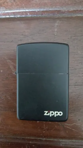 Isqueiro Zippo clássico preto original de coleção em perfeitíssimo estado 