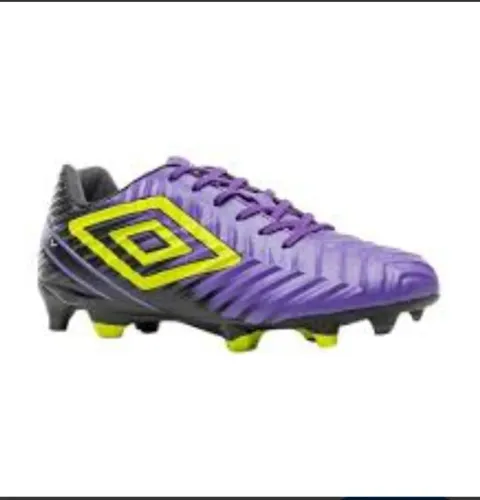 Chuteira de campo Umbro fitty 5 roxa