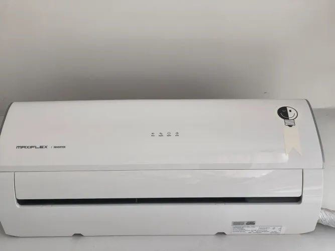 Ar Condicionado Split Maxiflex Inverter 9.000 BTUs - 220V