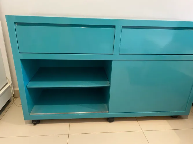 Aparador de Mdf em Laca Turquesa