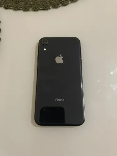 iPhone XR Preto 64GB