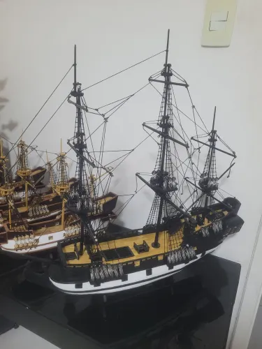 Vende-se Navio Artesanais