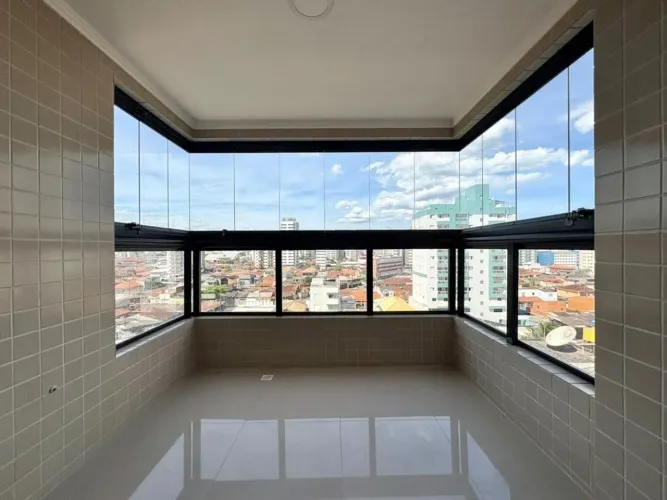 Apartamento para Venda em Praia Grande / SP no bairro Mirim
