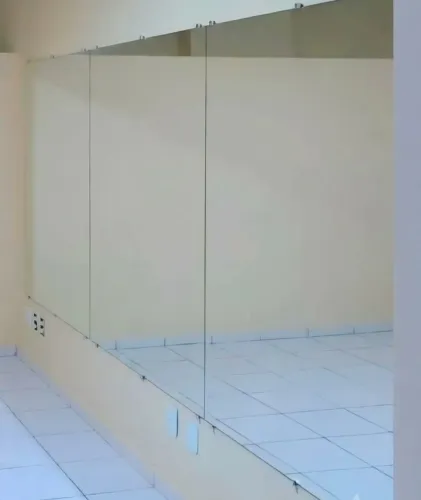 Espelhos semi novos