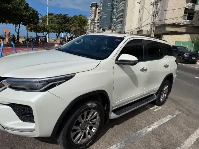Toyota Hilux SW4 SRX 4X4 2.8 TDI 16V Dies. Aut. 2021