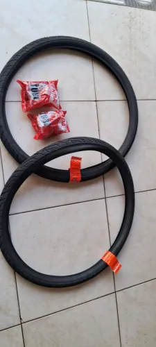 Par de Pnel de bicicleta Aro 26 novo com cama de ar novo