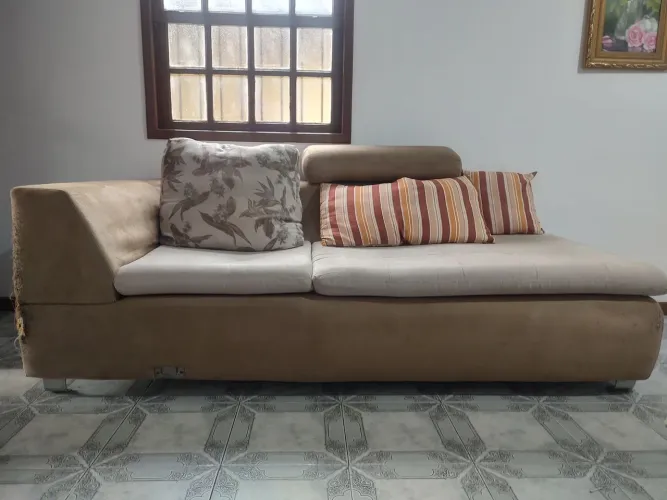 Sofá 2,20m de Canto/Chaise Bege suede + Almofadas