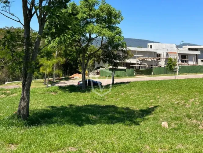 Terreno à venda no Condominio Terras da Alvorada - Bairro do Medeiros, Jundiaí/SP