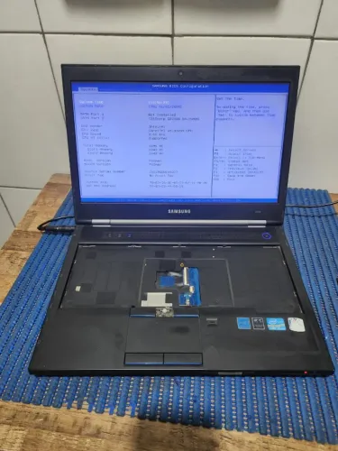 Notebook Samsung NP600B4C -BB1BR i5 2.60GHZ 3° Geração - Placa mãe e Tela Funcionando
