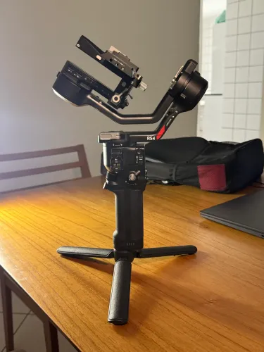 DJI RS4 - Guimbo profissional