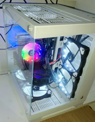 Ryzen 5 - 4600g - RX 580 xfx 8gb - 16gb ram