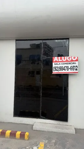 Aluga-se Sala comercial