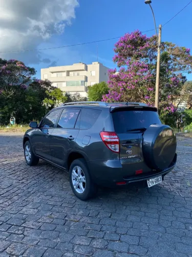 Toyota RAV4 2.4 4X2 16V 170cv Aut. 2012