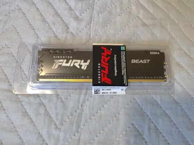 DDR4 Kingston Fury 8GB 2666Mhz nova