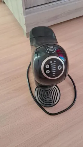 Vendo Cafeteira Dolce Gusto S Plus!