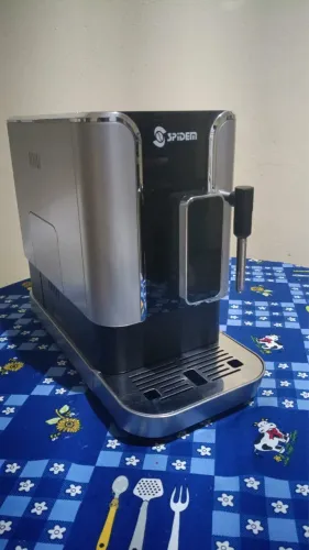 Cafeteira spidem trevi café em grão