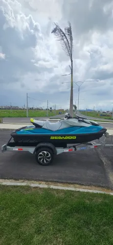 Jet Ski Seadoo 2026 + Carretinha 2026