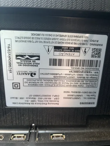 Samsung 55 TU8000 com defeito de tela + HQ 50 funcionando com defeito