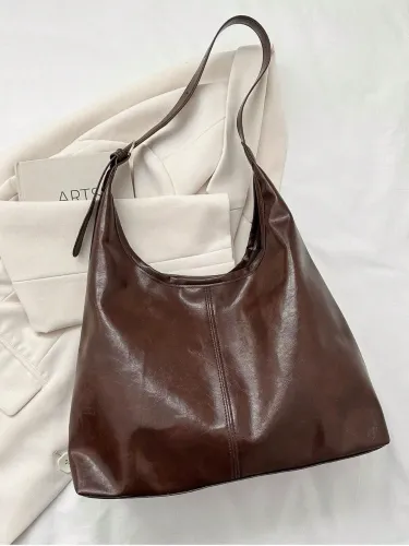 bolsa marrom de couro