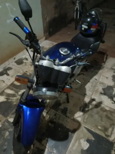 CBX Twister 250 2004