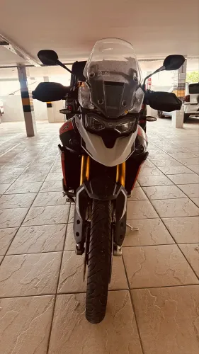 Triumph tiger 900 Rally