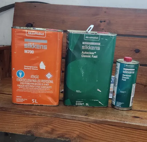 Kit Sikkens Original (Verniz + Endurecedor + Desengraxante)