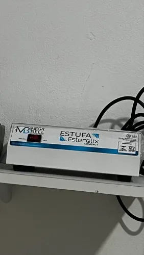 Estufa para esterilizar alicates e pinças