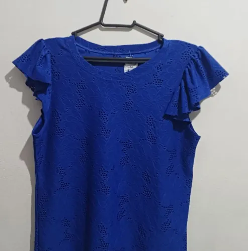 Blusa feminina tamanho M semi nova cor azul Royal