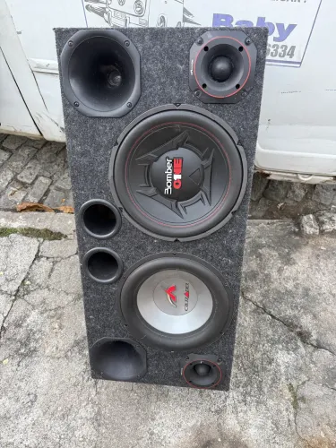 Caixa de som Automotiva 