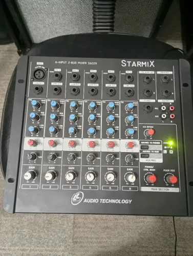 Mesa de som starmix S602R. Nova!!! usada apenas 2 vezes!!!