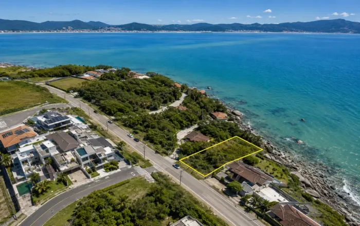 Terreno para Venda em Florianópolis, Cacupé