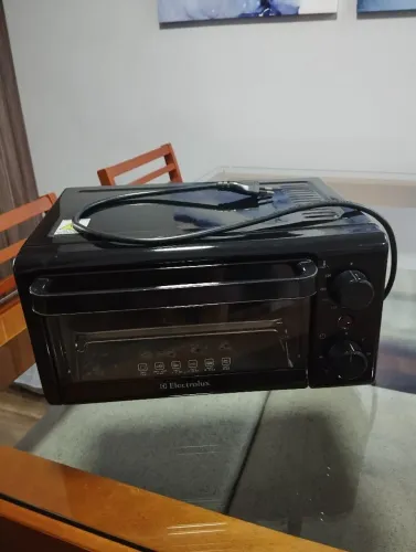 Forno elétrico de bancada Electrolux 10L