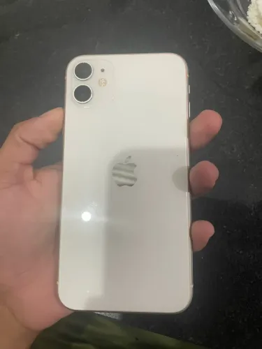 iPhone 11 único dono