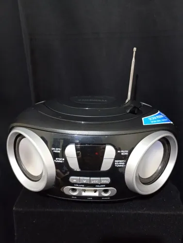 Rádio Portátil Mondial Boombox CD USB - Cor preto -