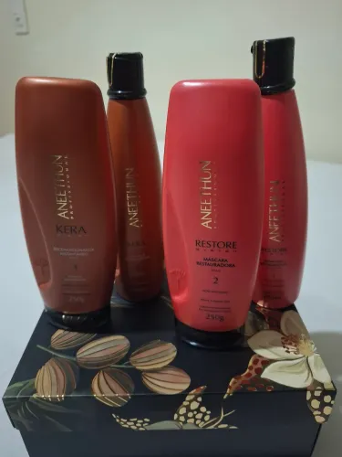 Kit Aneethun - 2 Shampoos e 2 Condicionadores.
