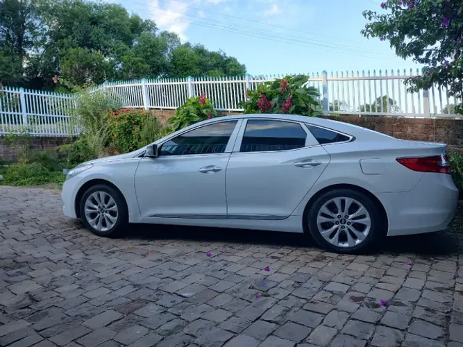Hyundai Azera 3.0 V6 24V 4P Aut. 2012