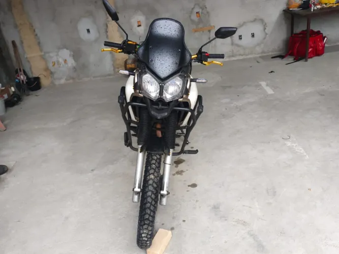 Tenere xtz 250 / 2016 excelente.. muito bem cuidada.