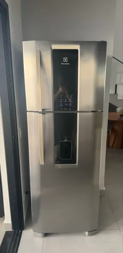 Vendo Geladeira Electrolux Frost Free 410L - DWX51