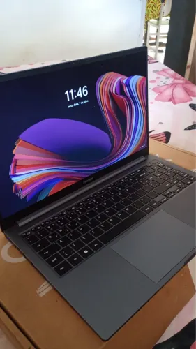Samsung Galaxy Book 4 i3